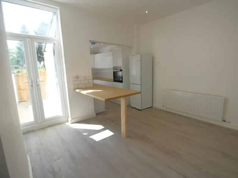 2 Bed Mid Terrace House To Let Audenshaw Manchester