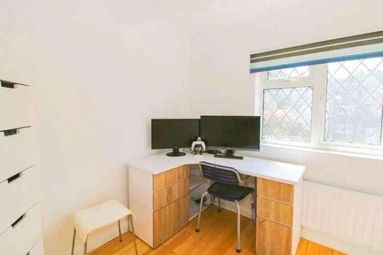 4 Bed Semi-Detached House For Sale