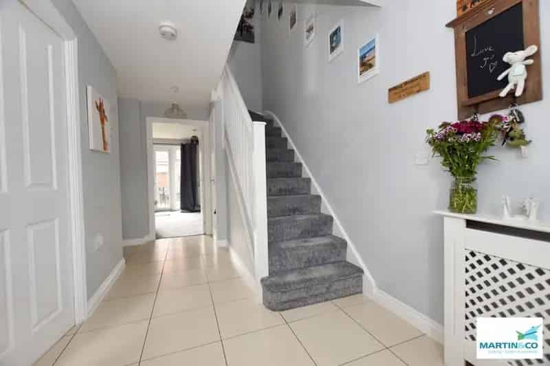 3 Bedroom Modern Townhouse For Sale