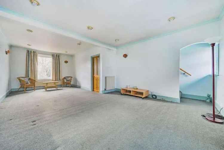 2 Bed Mid Terrace House For Sale Waterlooville