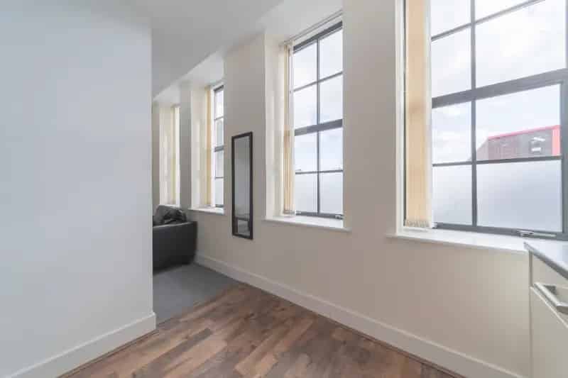 2 Bedroom Apartment House to Rent