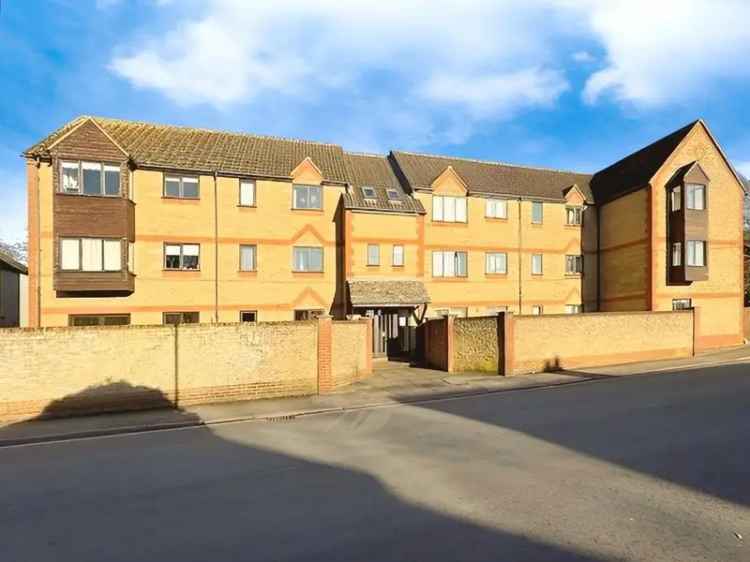 2 Bedroom Apartment for Sale in Cirencester GL7