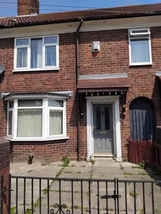 3 bed house in Huyton Farm