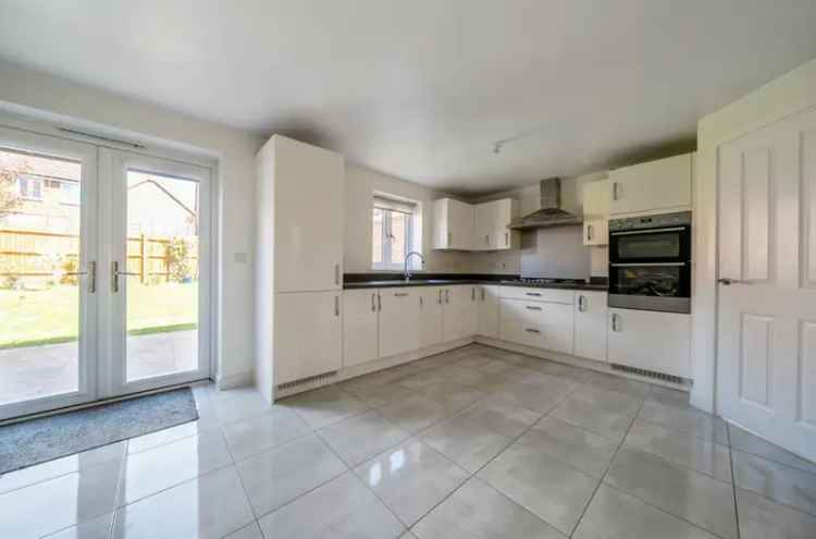4 Bedroom Detached House for Sale in Marnel Park