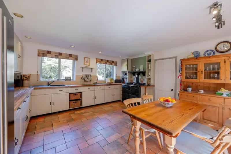 5 Bedroom Detached House for Sale Little Dunham