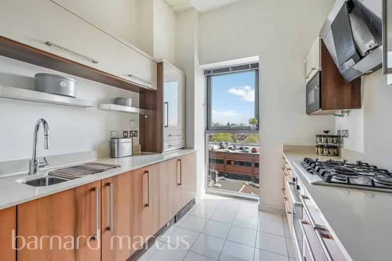 Flat For Rent , London, England