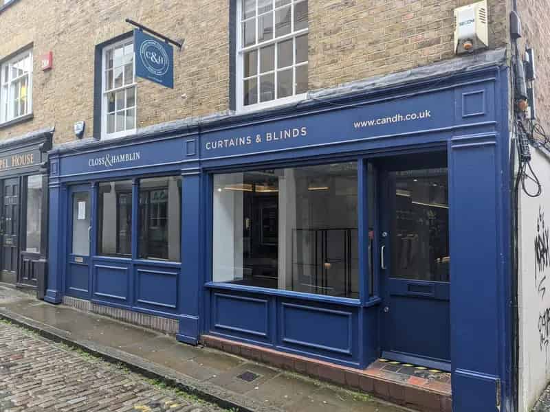 Guildford Town Centre Retail Unit For Sale