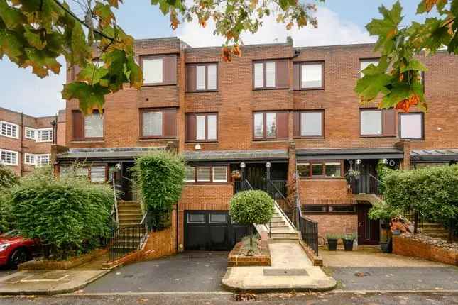 4 Bedroom Terraced House Wimbledon SW19