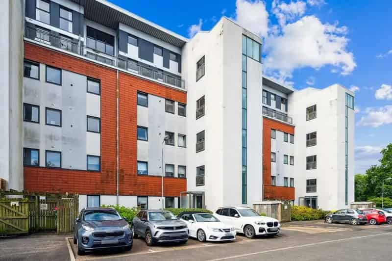 2 Bedroom Flat to Rent