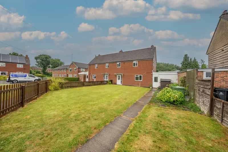 3 Bedroom Semi-Detached House for Sale in Lydney