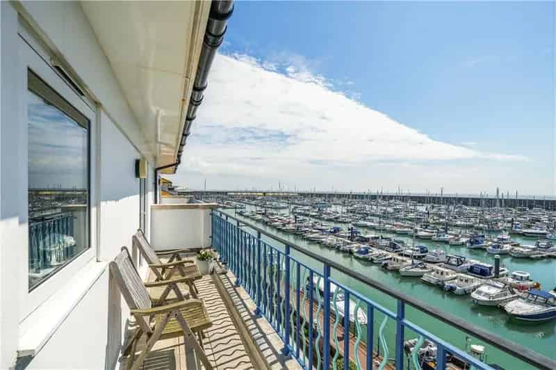 3 Bedroom Apartment for Sale