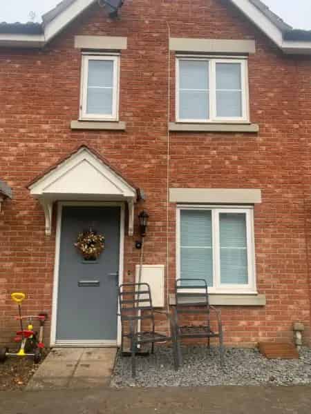 3 Bed Property Available