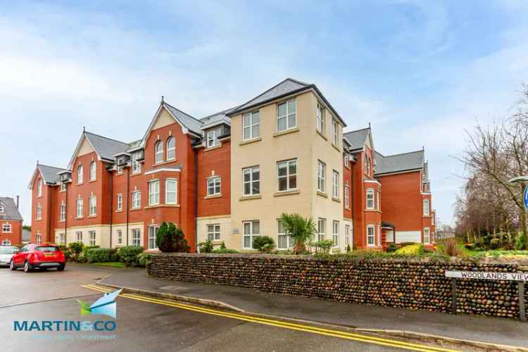 Apartment For Sale in Borough of Fylde, England