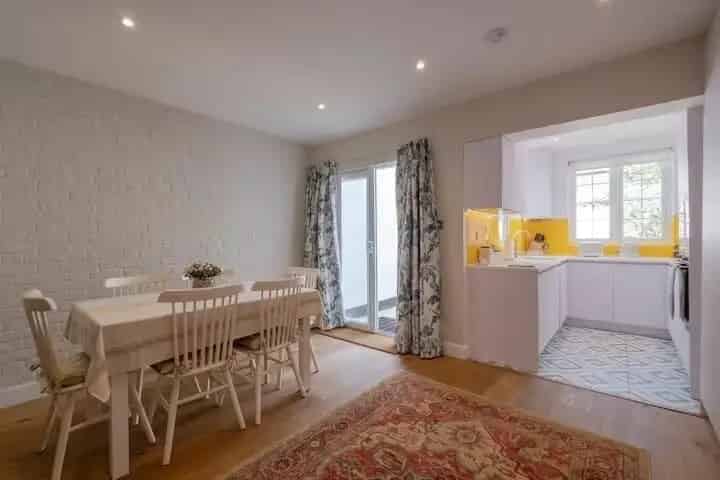 Grade II Listed House in Waterloo 3 Bedrooms Private Garden Roof Terrace