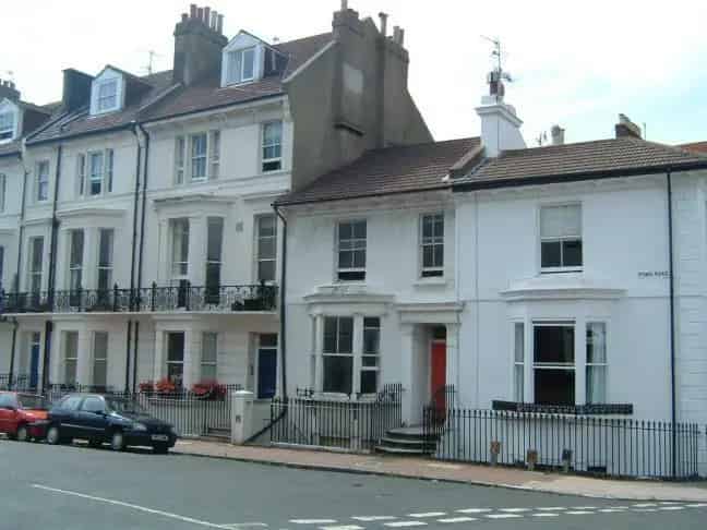 7 Bedroom Student House Near Town Centre and Seafront