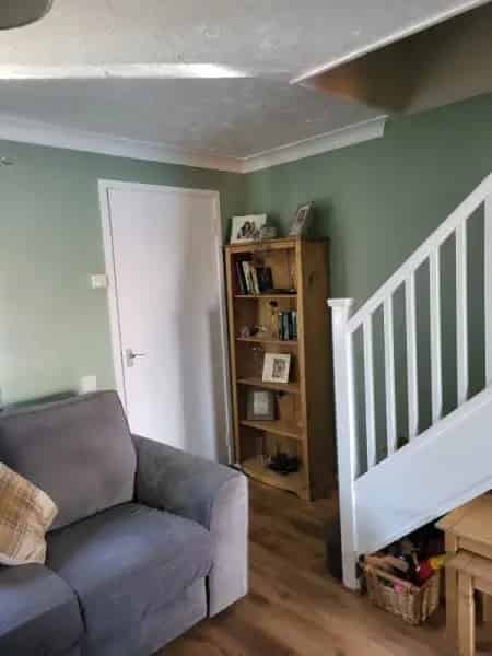 2 Bed Semi Detached House Lingwood Large Kitchen Driveway Garden