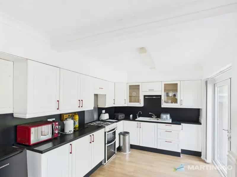 3 bedroom House
 To Rent
