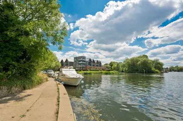 Whittets Ait, Jessamy Road, Weybridge, Surrey, KT13 8BP | Property for sale | Savills