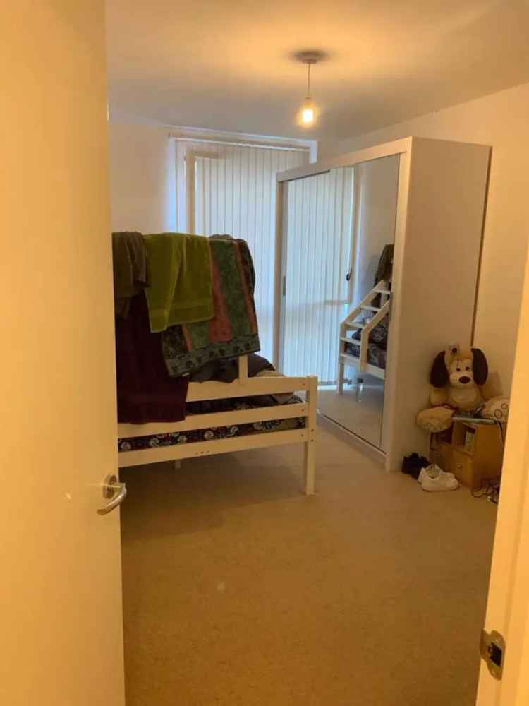 Flat For Rent in London, England