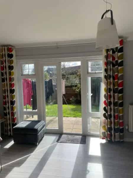 3 Bed Semi Detached House Enclosed Garden 2 Car Drive