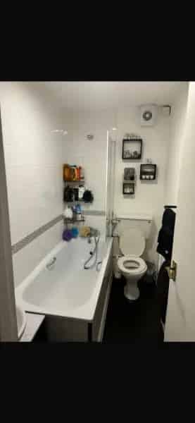 4 Bedroom House Large Garden Townhouse