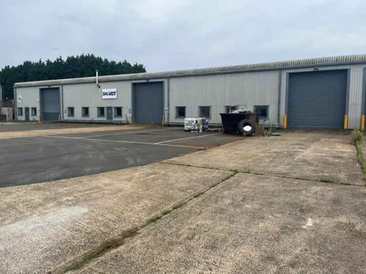 Warehouse to let Steel Portal Frame Construction