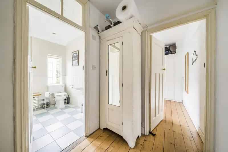 Characterful Home Near Transport Links and Amenities