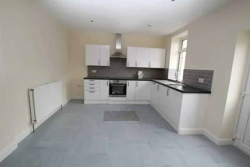 2 Bedroom Cottage for Sale Near Amenities