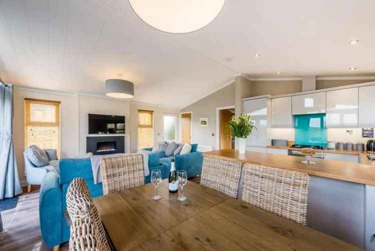 3 Bed Luxury Lodge Coastal Cornwall