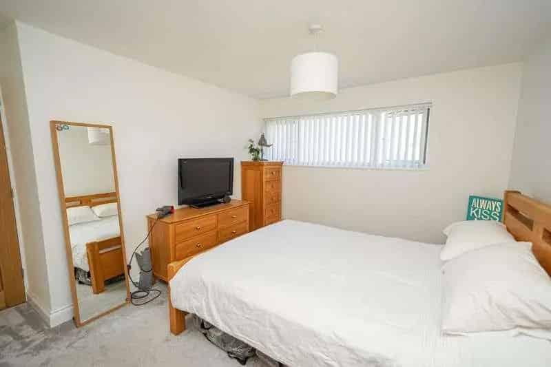 3 Bed House for Sale - Modern Family Home