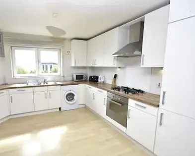 2 Bedroom Flat 89m² Aberdeen Furnished