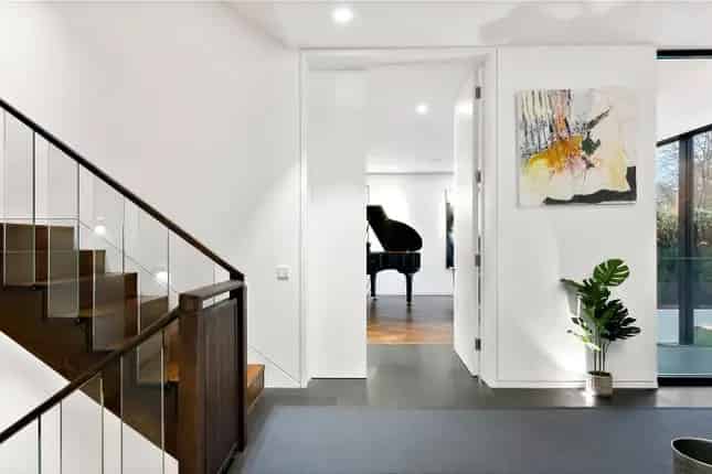 6-Bedroom Family Home Hampstead London NW3 8964 sq ft