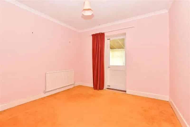 2 Bed House For Sale Renovation Project Large Garden