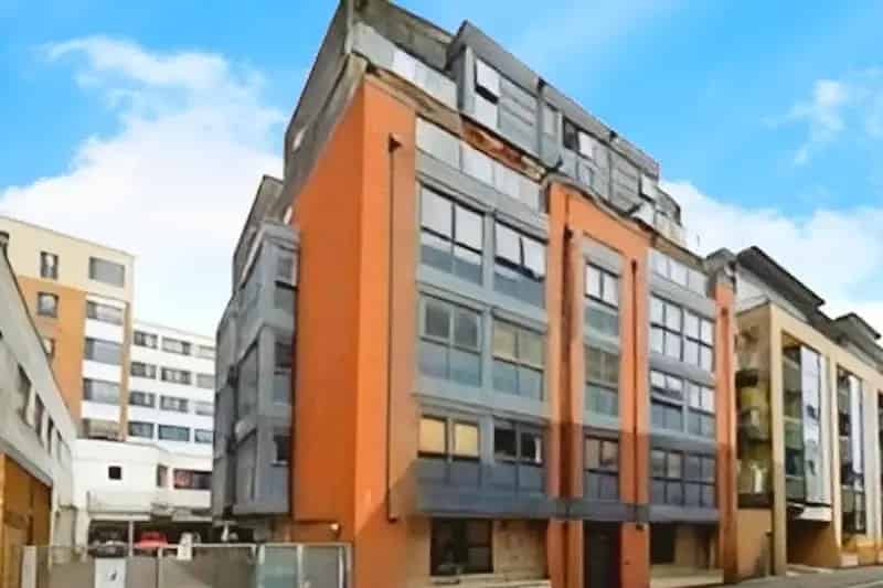 City Centre Apartment Near Cabot Circus  Bristol