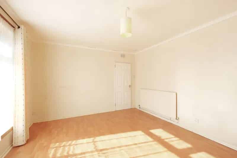 Spacious 3-Bedroom Semi-Detached Home in Aberdeen