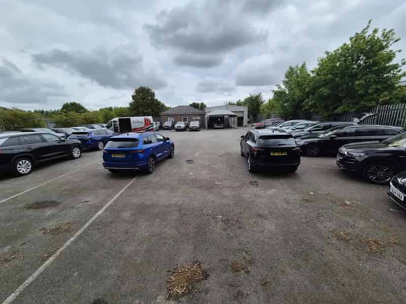Secure Yard Facility with Workshop and Offices - Ideal for Valeting and Car Businesses