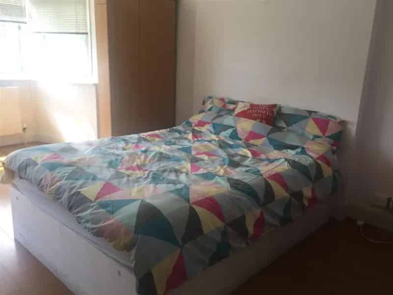 3 Bedroom Apartment House to Rent