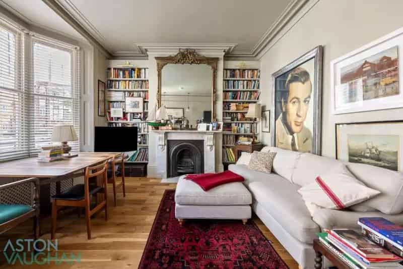 2 Bedroom Maisonette for Sale