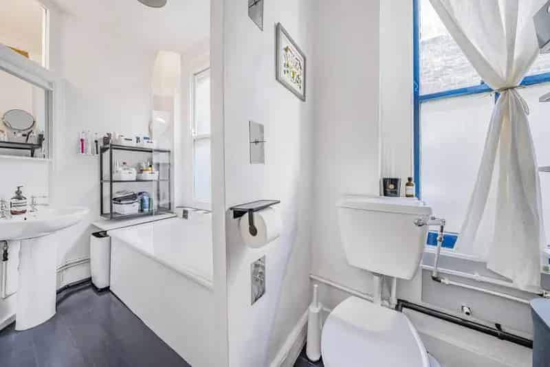 Two Bedroom Apartment Peckham Camberwell Character Charm