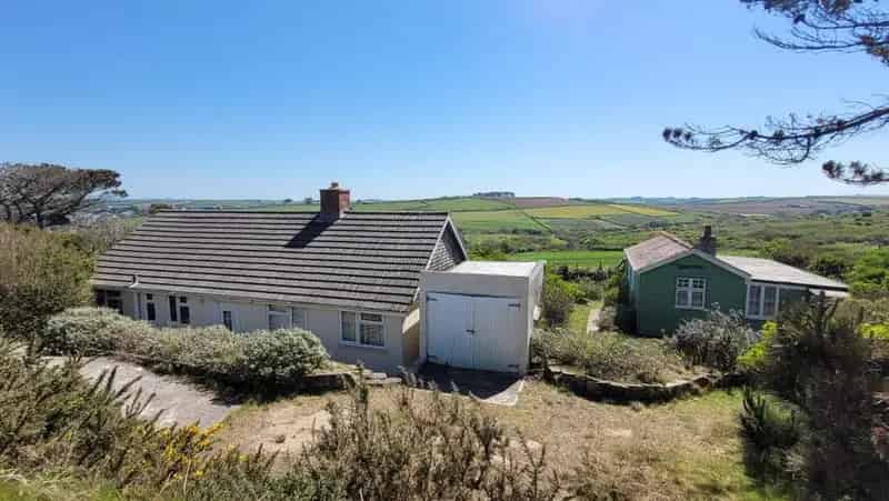 3 Bedroom Detached Bungalow for Sale Near Perranporth