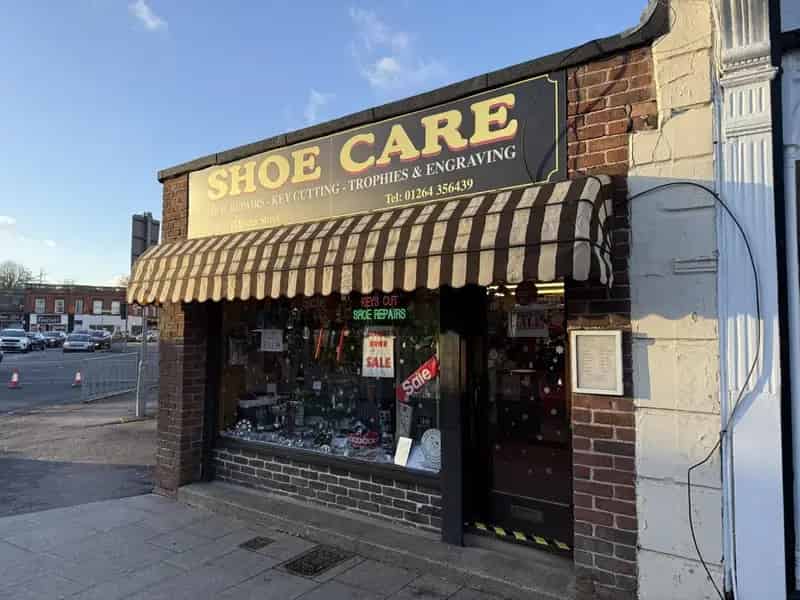 Retail Space Andover Hampshire Lease or Purchase