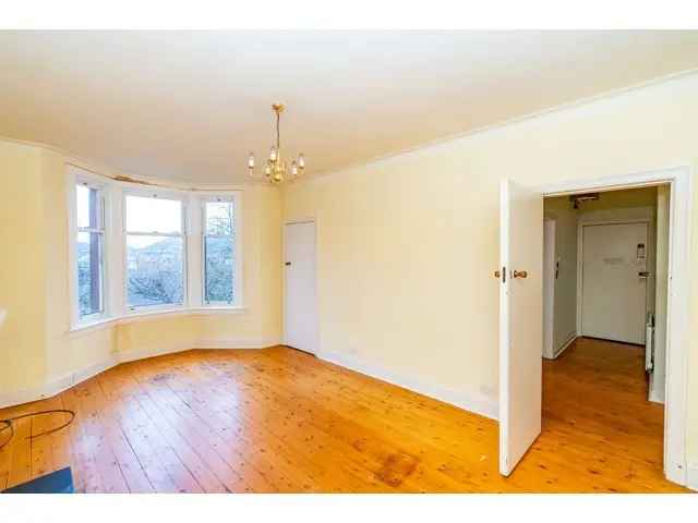 2 bedroom flat  for sale