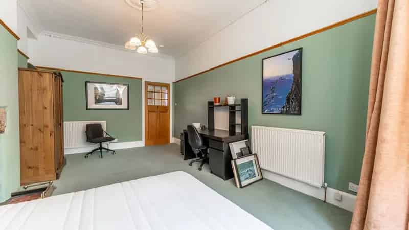 2-Bedroom Flat Hillhead Glasgow Near University