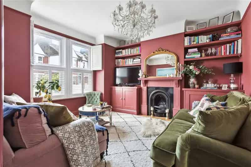 2 Bedroom House in London