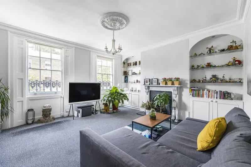 Flat For Sale , London, England