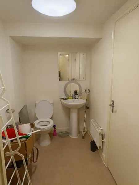 Flat For Rent in London, England