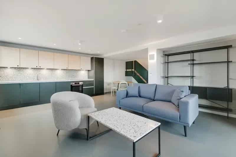 2 Bedroom Flat to Rent - Balfron Tower - Pet-Friendly