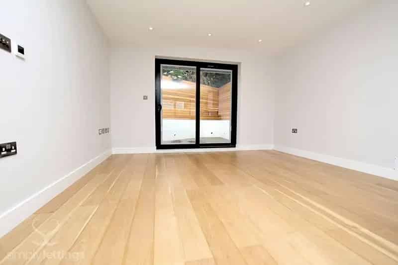 4 Bedroom House to Rent Brighton
