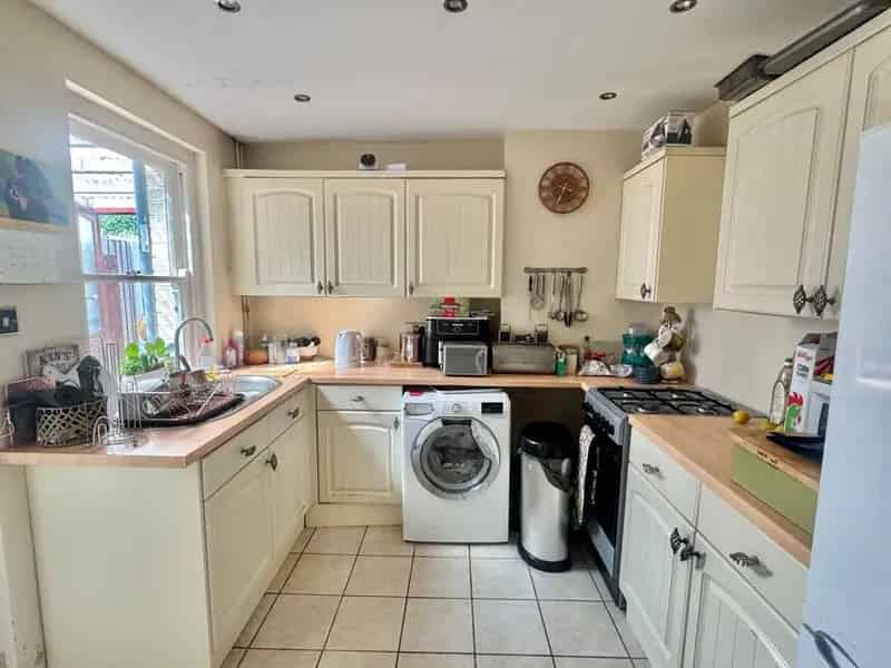 2 Bedroom Mid Terrace House for Sale Folkestone Kent
