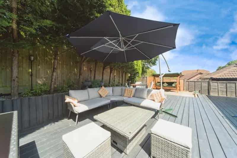 Three Bedroom Detached Bungalow Modern Open Plan Living Double Garage